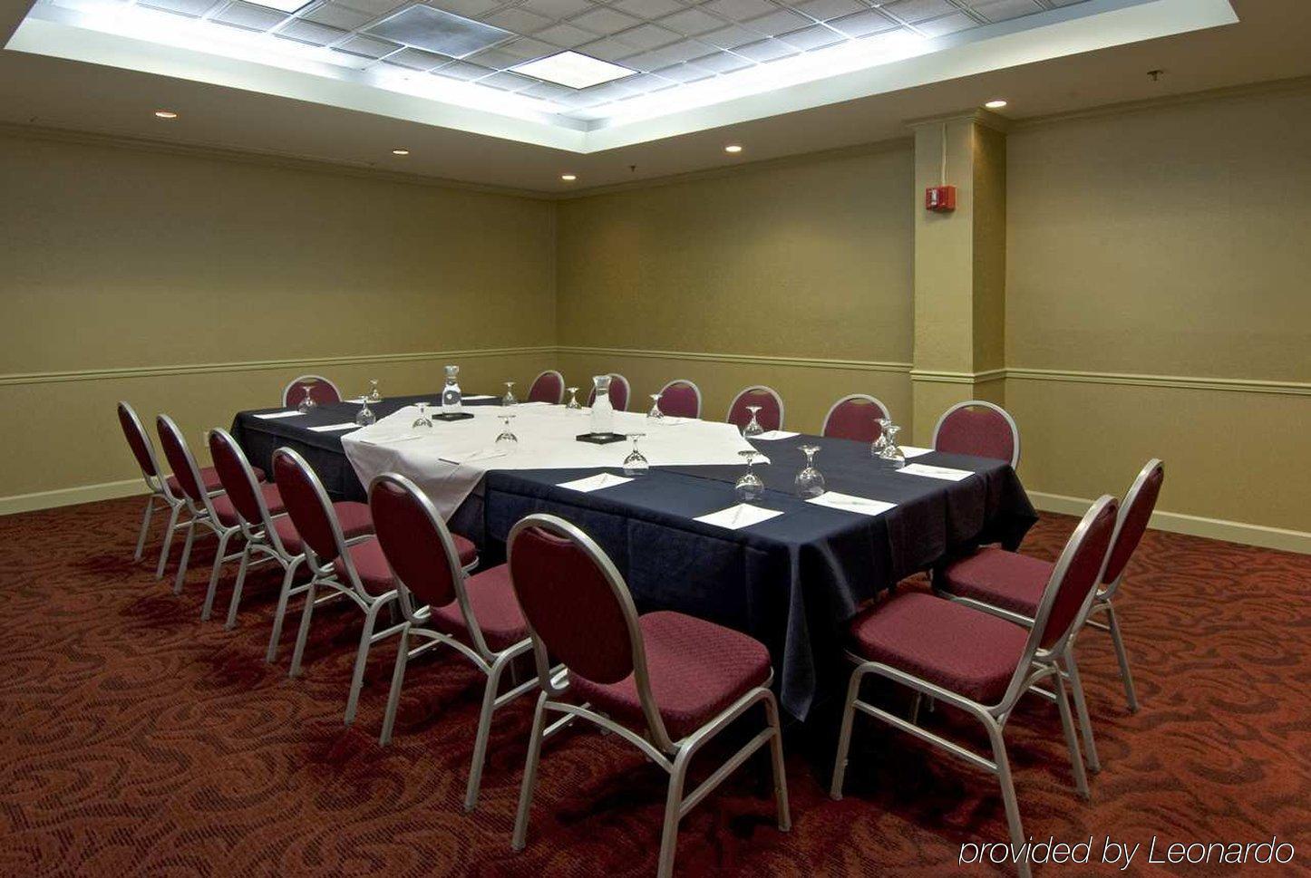 Embassy Suites By Hilton Atlanta Galleria Smyrna Faciliteiten foto