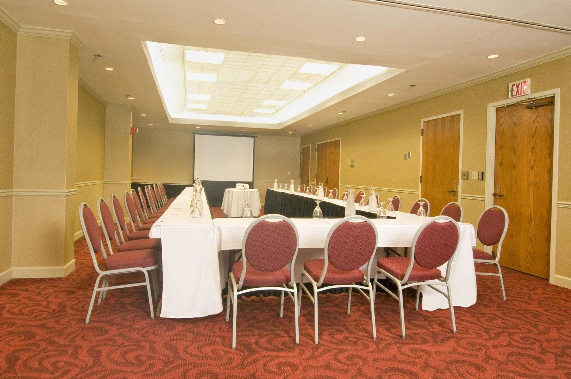 Embassy Suites By Hilton Atlanta Galleria Smyrna Buitenkant foto